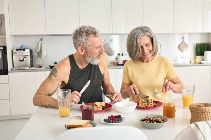 Sleep, Exercise and Diet: Combined Longevity Effects